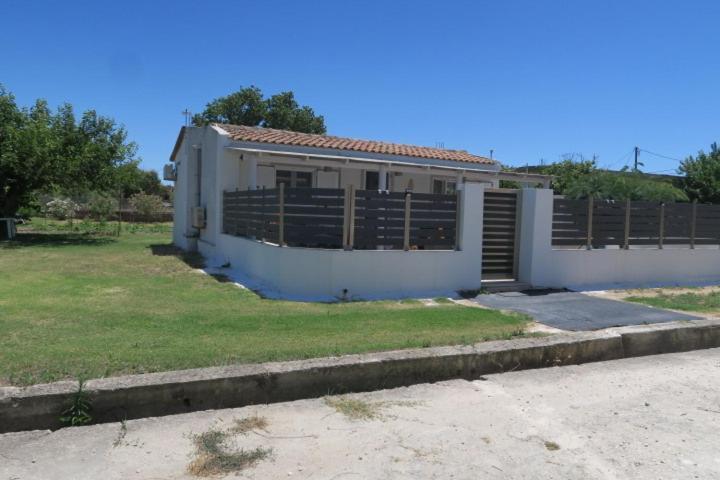 Drosoula House *